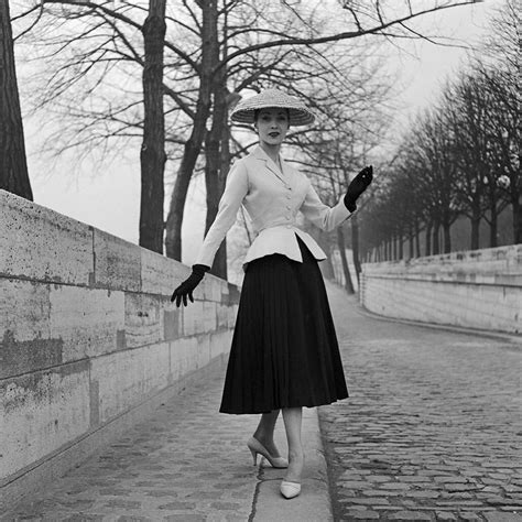 dior 1950 new look|christian dior's new look 1947.